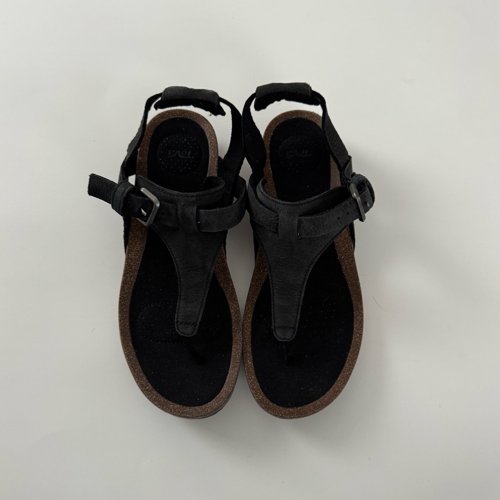 Teva Mohonia black leather sandals 9
